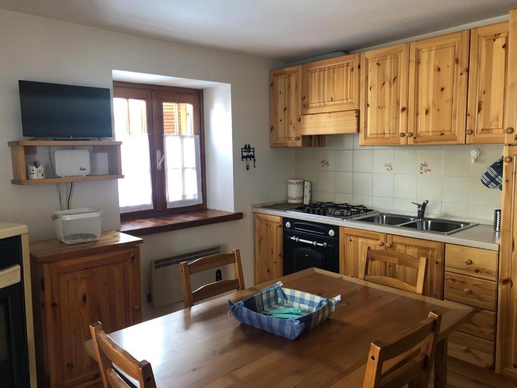 Casa Matilla Appartamento Cogne Esterno foto